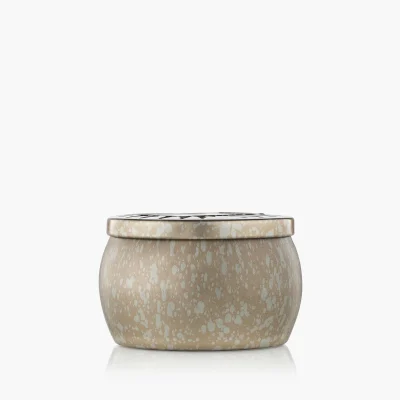 Vela de lata Blond Tabac Mini - voluspa - Image 4