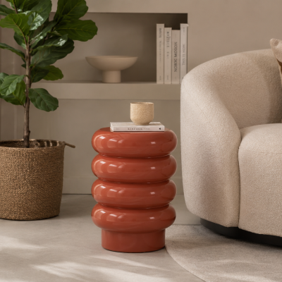 Mesa de Apoio Mirogi Vermelho Coral Glossy | Light & Living — Narrativa de Espaços